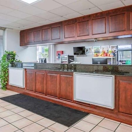 Travelodge By Wyndham Baton Rouge East Nội địa bức ảnh